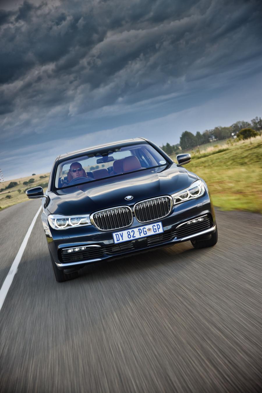  BMW 730d 2016 года  (ZA) (фото 21 из 30)